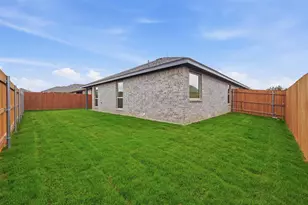 1408 Quail Crk Dr, Cleburne, TX 76033 - Photo 21