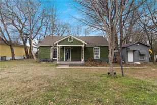 805 E 11th St, Kemp, TX 75143 - Photo 1