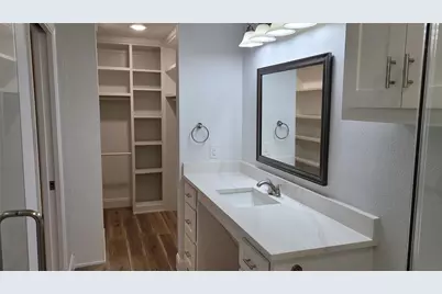 13124 Kerr Trail, Farmers Branch, TX 75244 - Photo 17