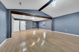 910 S Preston St, Ennis, TX 75119 - Photo 7