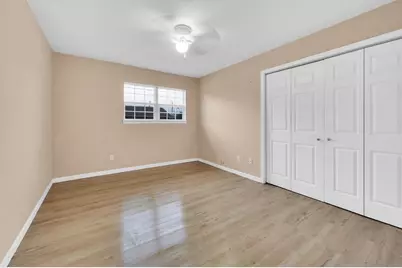 910 S Preston Street, Ennis, TX 75119 - Photo 15