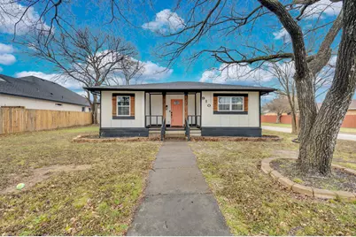 910 S Preston Street, Ennis, TX 75119 - Photo 1
