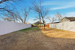 1812 Muncie Ave, Dallas, TX 75212 - Photo 23