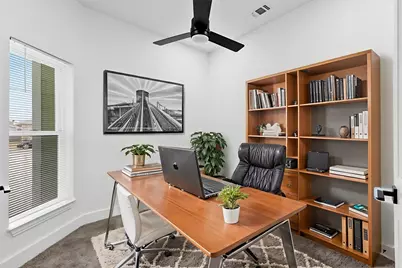 1812 Muncie Avenue, Dallas, TX 75212 - Photo 9