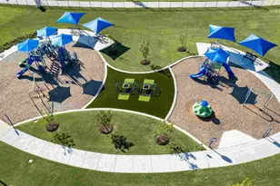 1922 Cherokee Ln, Cleburne, TX 76033 - Photo 3