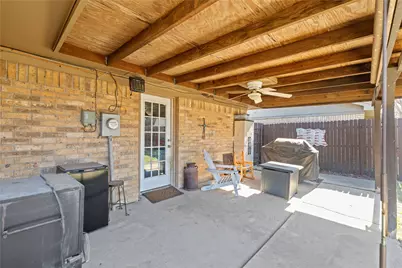 7921 Pebblebrook Drive, Watauga, TX 76148 - Photo 25