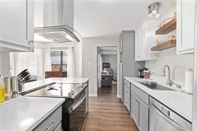 7921 Pebblebrook Drive, Watauga, TX 76148 - Photo 13