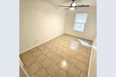 1810 Wiseman Avenue, Fort Worth, TX 76105 - Photo 11