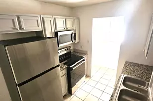 2839 Avenue J, Fort Worth, TX 76105 - Photo 3