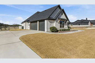 1038 Kingsley Court, Weatherford, TX 76087 - Photo 3