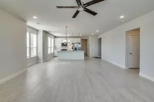 9601 Thorncrown Ln, Fort Worth, TX 76179 - Photo 3