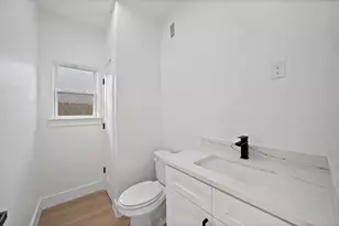 2912 Brigham Ln, Dallas, TX 75215 - Photo 11