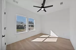 2912 Brigham Ln, Dallas, TX 75215 - Photo 21