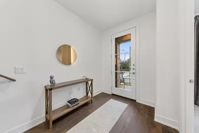 737 N Zang Boulevard #102, Dallas, TX 75208 - Photo 21