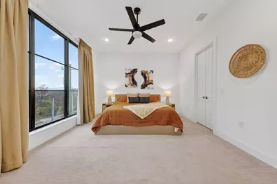 737 N Zang Boulevard #102, Dallas, TX 75208 - Photo 5