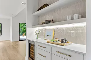 6446 Lange Cir, Dallas, TX 75214 - Photo 9