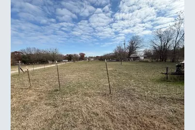 129 Mill Creek Drive, Weatherford, TX 76085 - Photo 21