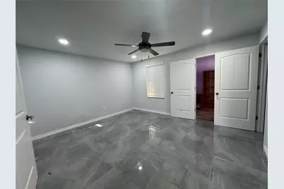 129 Mill Creek Drive, Weatherford, TX 76085 - Photo 11