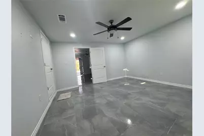 129 Mill Creek Drive, Weatherford, TX 76085 - Photo 15