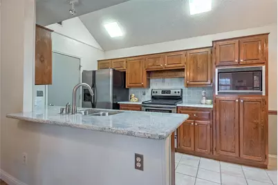 2538 Lake Bend Terrace, Carrollton, TX 75006 - Photo 5