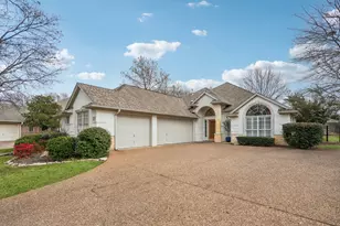 4037 Appian Way, Arlington, TX 76013 - Photo 5