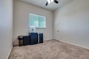 124 Windsor Cir, Waxahachie, TX 75165 - Photo 21