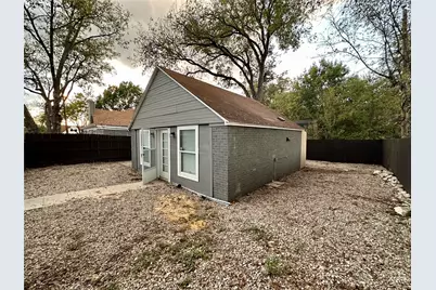 3345 8th Avenue #sideapartment, Fort Worth, TX 76110 - Photo 19