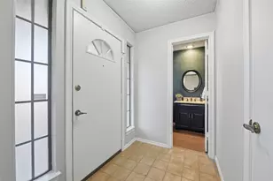 611 Windgate Ct, Arlington, TX 76012 - Photo 3