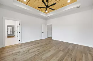 509 Emma St, Grandview, TX 76050 - Photo 21