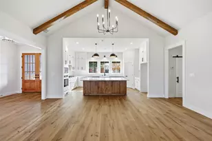 509 Emma St, Grandview, TX 76050 - Photo 11