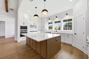 509 Emma St, Grandview, TX 76050 - Photo 13