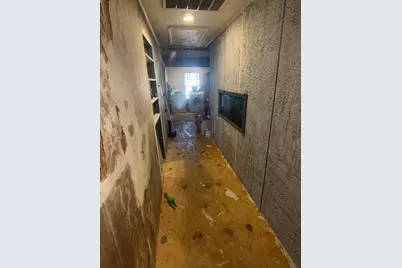 2102 N Grand Avenue, Tyler, TX 75702 - Photo 9