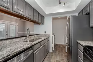 13109 Burninglog Ln, Dallas, TX 75243 - Photo 11