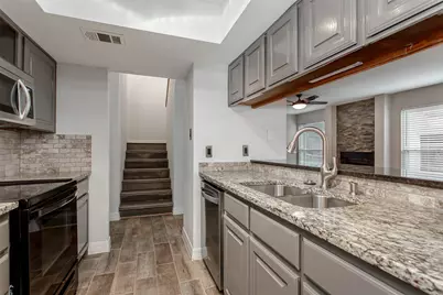 13109 Burninglog Lane, Dallas, TX 75243 - Photo 13