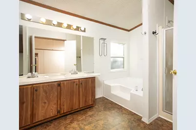 20501 Shore Breeze Drive, Chandler, TX 75758 - Photo 23