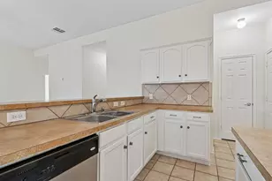 9937 Tanglebrush Dr, McKinney, TX 75072 - Photo 11