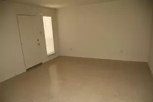 401 Hallvale Dr, White Settlement, TX 76108 - Photo 15