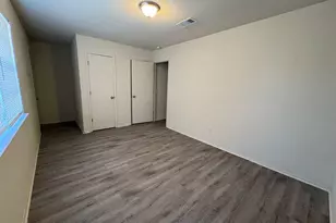 401 Hallvale Dr, White Settlement, TX 76108 - Photo 25