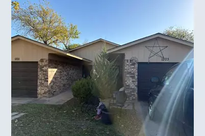 401 Hallvale Drive, White Settlement, TX 76108 - Photo 25