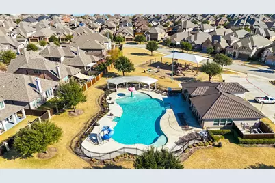 512 Highwood Trail, Lewisville, TX 75056 - Photo 25