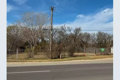 1709 N Main, Cleburne, TX 76033 - Photo 1