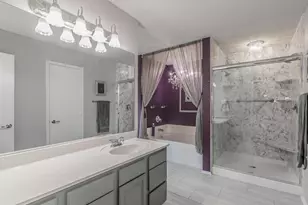 10708 Emerald Park Ln, Fort Worth, TX 76052 - Photo 9