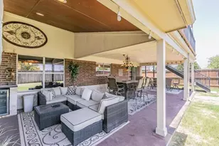 10708 Emerald Park Ln, Fort Worth, TX 76052 - Photo 27