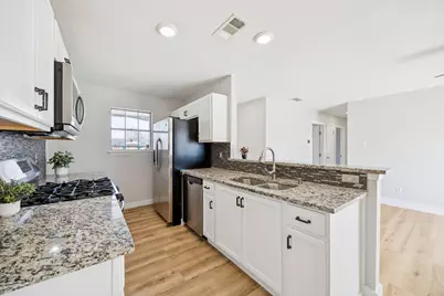 726 Waikiki Drive, Garland, TX 75043 - Photo 9