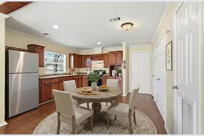 2313 Fernwood Avenue, Dallas, TX 75216 - Photo 3