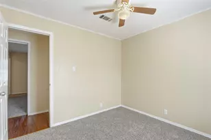 2313 Fernwood Ave, Dallas, TX 75216 - Photo 17