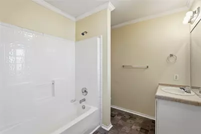 2313 Fernwood Avenue, Dallas, TX 75216 - Photo 15