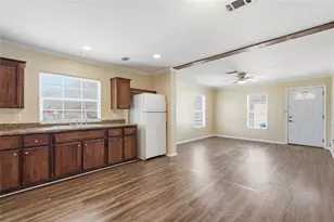 2313 Fernwood Ave, Dallas, TX 75216 - Photo 33