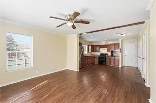 2313 Fernwood Ave, Dallas, TX 75216 - Photo 5