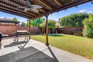 2012 Piedmont Dr, Lewisville, TX 75067 - Photo 5